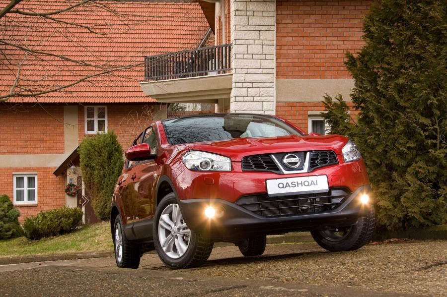  Nissan Qashqai 2010 года  (фото 111 из 204)